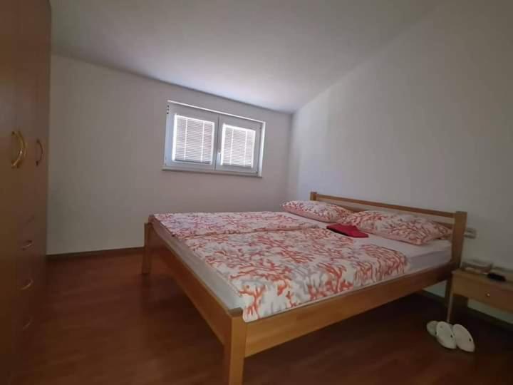 Apartments Mila & Miro Split Bagian luar foto